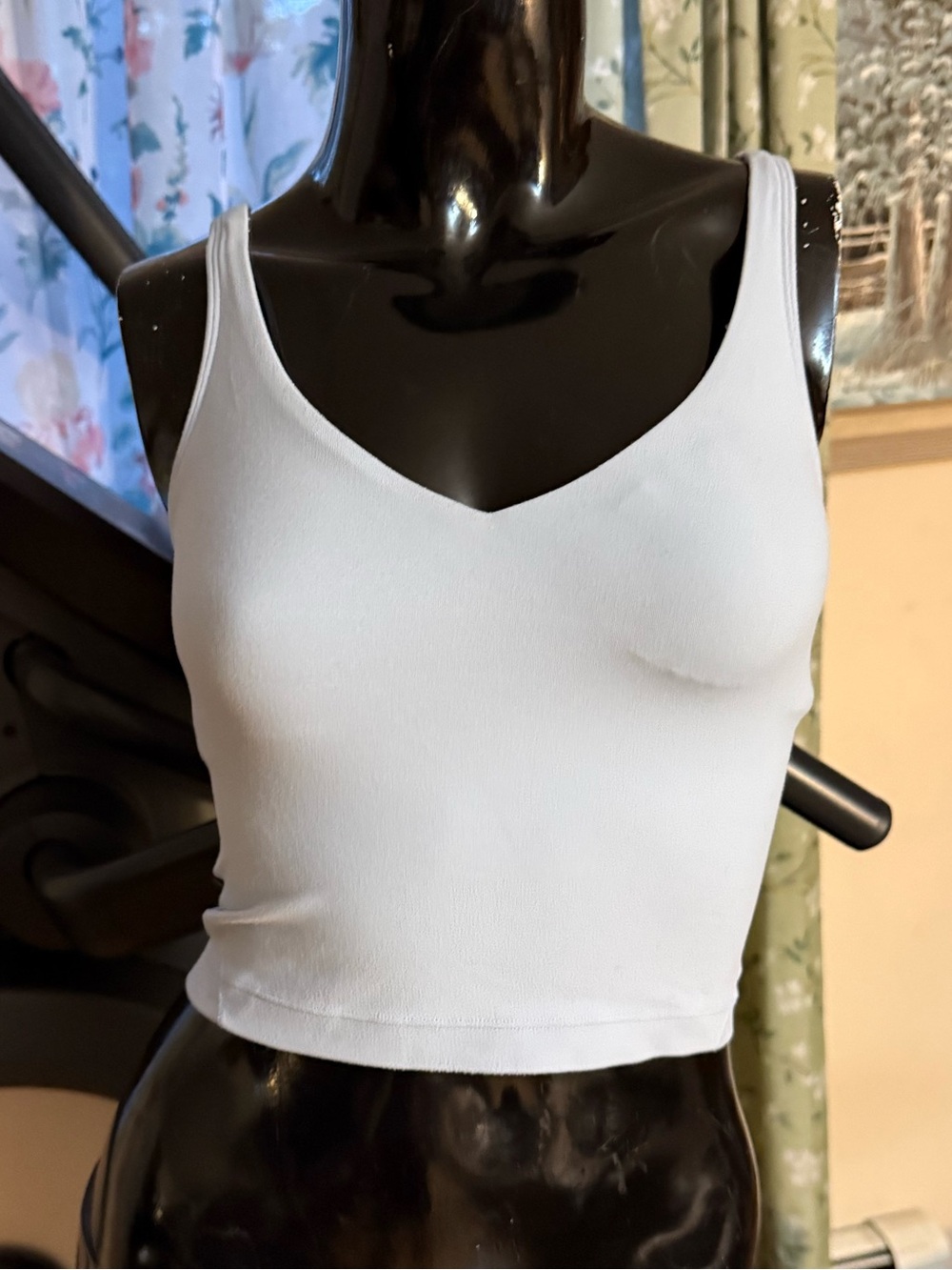 lululemon athletica White V-Neck Cropped Tank